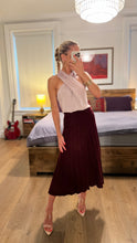 Load image into Gallery viewer, Satin Halter Top - Champagne
