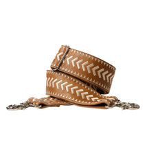 Load image into Gallery viewer, BOWIE STITCHE SLDR STRAP - CAMEL
