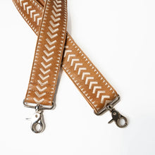 Load image into Gallery viewer, BOWIE STITCHE SLDR STRAP - CAMEL
