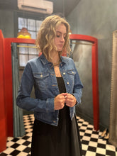 Load image into Gallery viewer, Denim Jacket 23 - Mid blue
