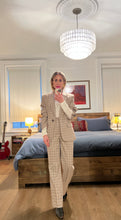 Load image into Gallery viewer, Wide Leg Pants - Pink
