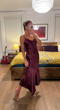 Load image into Gallery viewer, Lucy Dress - Fig
