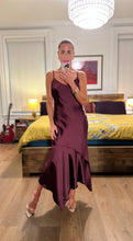 Load image into Gallery viewer, Lucy Dress - Fig
