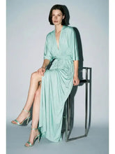 Load image into Gallery viewer, pleated plunge maxi set - mint
