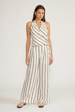 Load image into Gallery viewer, Lola wrapover top - White / Brown
