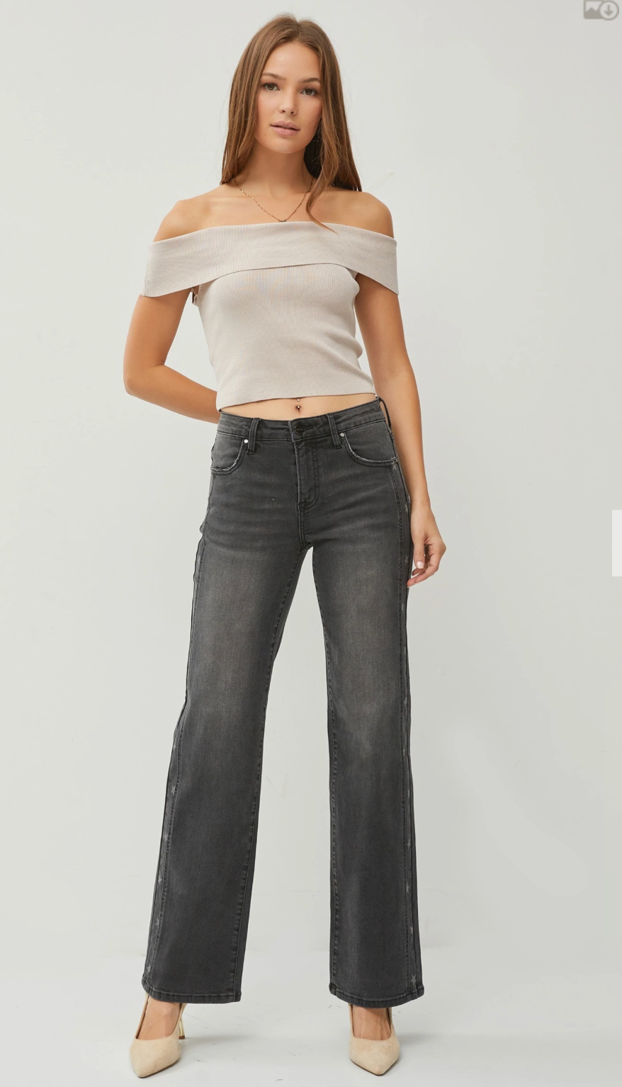 Mid Rise Star - Black