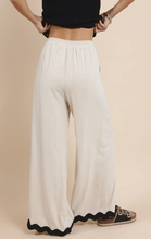 Load image into Gallery viewer, Wavy elastic Pants - oat
