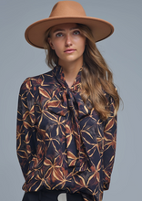 Load image into Gallery viewer, Abstract print bow blouse - Blk / Rust

