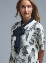 Load image into Gallery viewer, Leopard print sweater - Blue white
