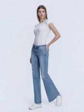 Load image into Gallery viewer, Low rise distressed flare - Idol
