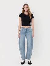 Load image into Gallery viewer, Hi Rise Raw hem Barrel - Loft
