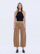 Load image into Gallery viewer, Hi rise detail corduroy - Khaki
