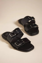 Load image into Gallery viewer, Adore Sandals - Black
