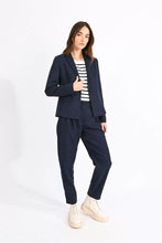 Load image into Gallery viewer, Slim fit Blazer - Navy
