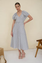 Load image into Gallery viewer, STRIPE MIDI STRIPE - NAVY STRIPE
