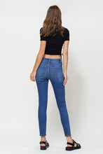 Load image into Gallery viewer, Hi Rise Skinny - mid wash

