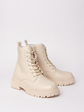 Load image into Gallery viewer, lace up boot - Beige
