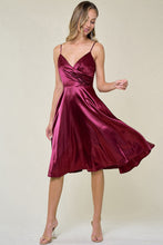 Load image into Gallery viewer, Ladies Dress - Wine
