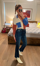 Load image into Gallery viewer, Hi Rise Ankle Flare - Mood
