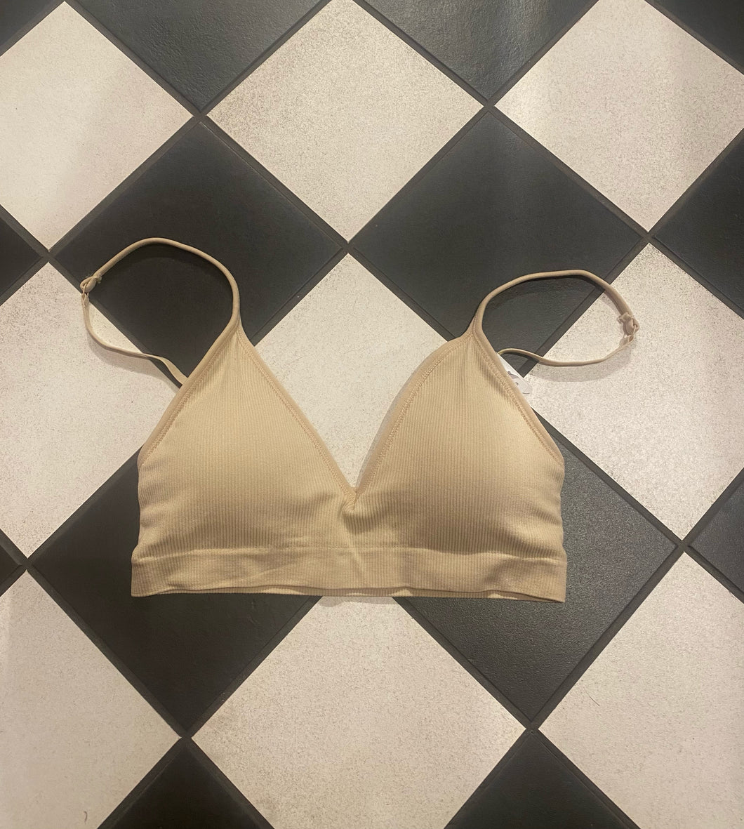 SEAMLESS BRA TOP - BEIGE