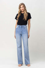 Load image into Gallery viewer, Nineties Flare - Grin
