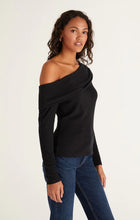 Load image into Gallery viewer, Off Shoulder top - Black
